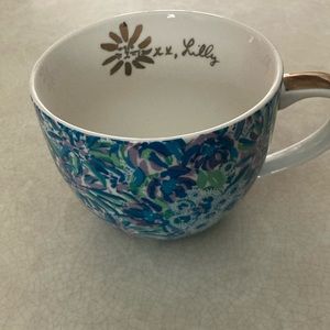 Lilly P Colorful Mug